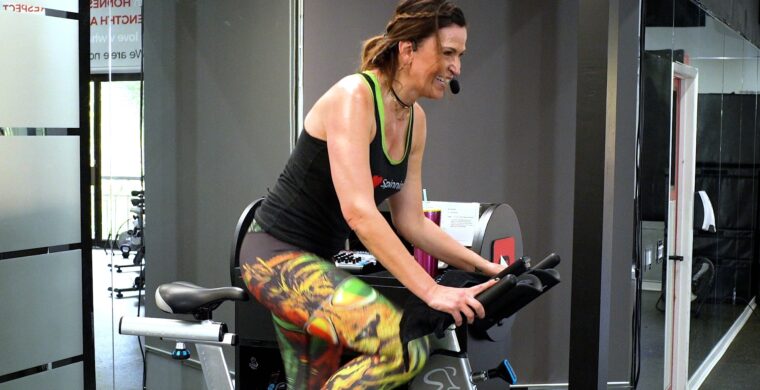 all-levels Spin Class with Reggae Music 30 Min Reggae Ride (Your Zone)